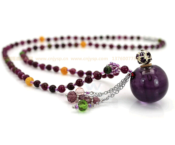Fashion purple color essential oil murano glass diffuser necklace