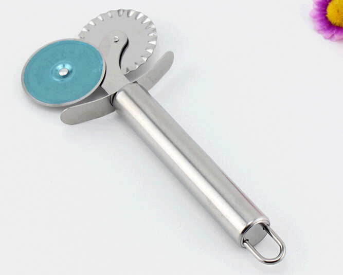 Wholesale good quality Stainless Steel Double-wheel Round Pizza Cutter, pizza Knife