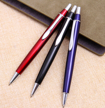 New style fashional good quality red and blue and black color metal pen with clip