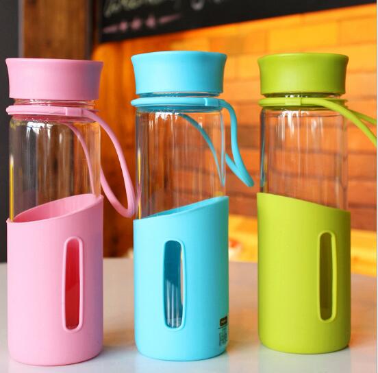 Wholesale 400-500ml glass cup with heat insulation silicone cover