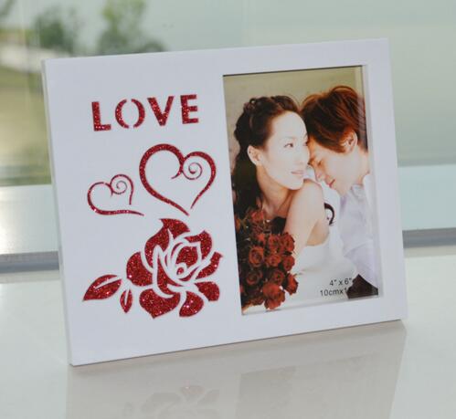 Promotional white color  love shape wedding picture frame