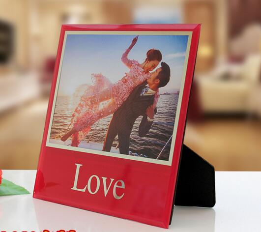 Promotional 7inch red color crystal photo frame