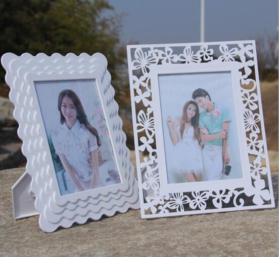 Promotional 7inch plastic photo frame