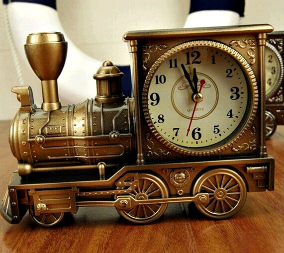 Retro style Locomotive shape gold color clock